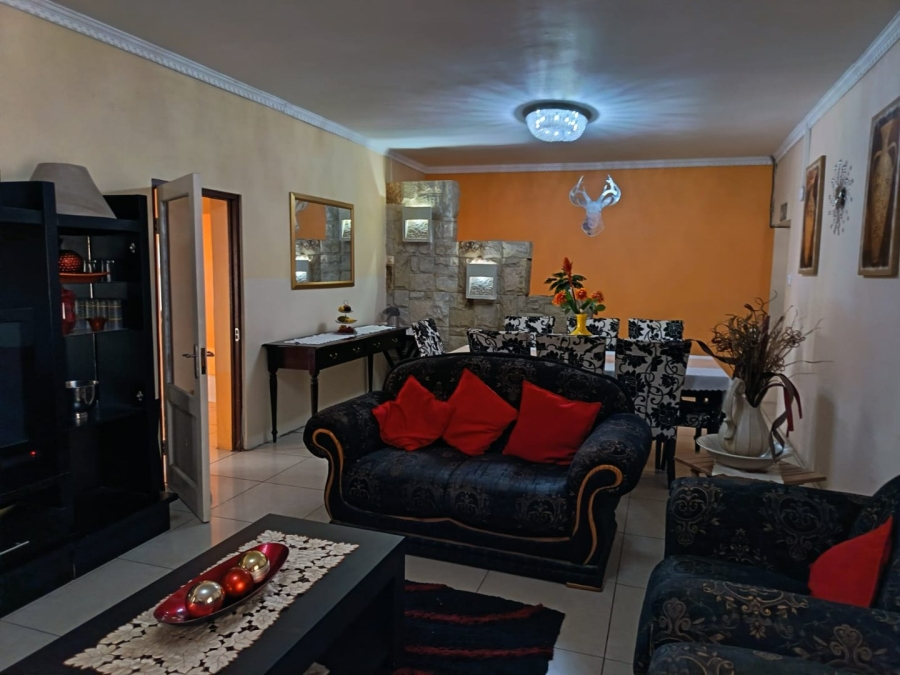 Commercial Property for Sale in Haven Hills Eastern Cape
